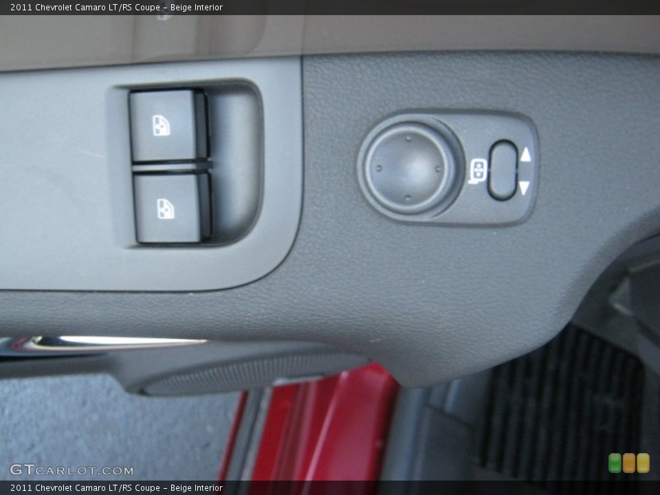 Beige Interior Controls for the 2011 Chevrolet Camaro LT/RS Coupe #59112374