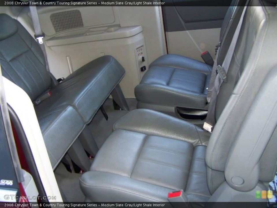 Medium Slate Gray/Light Shale Interior Photo for the 2008 Chrysler Town & Country Touring Signature Series #59113484