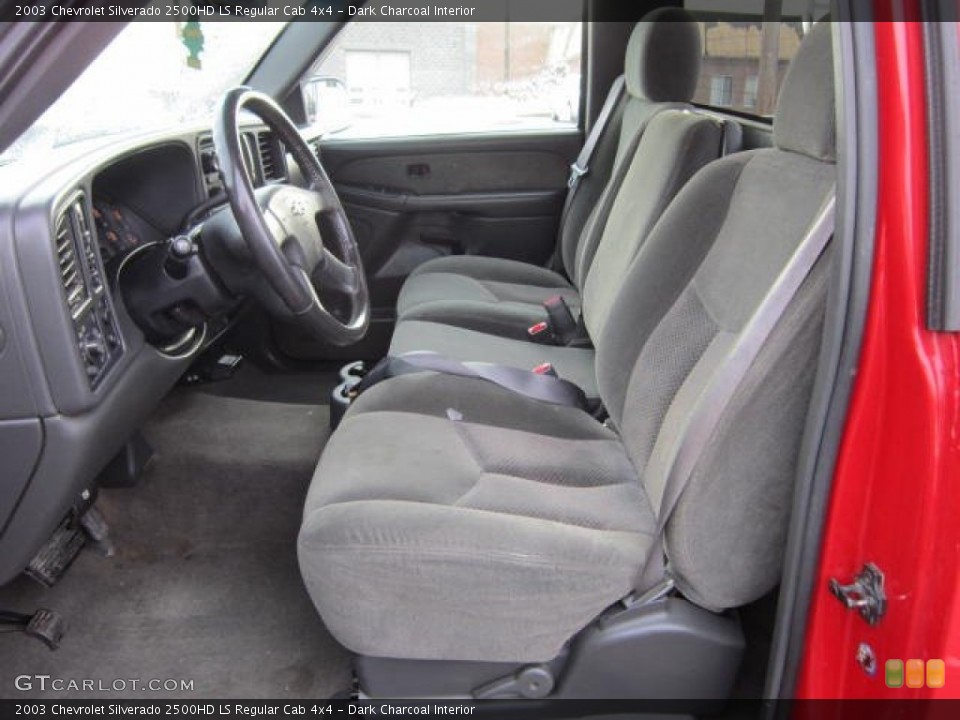 Dark Charcoal Interior Photo for the 2003 Chevrolet Silverado 2500HD LS Regular Cab 4x4 #59120945