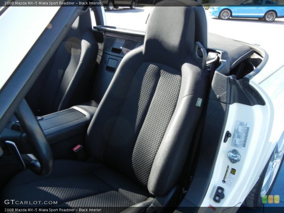 Black Interior Photo for the 2008 Mazda MX-5 Miata Sport Roadster #59132507