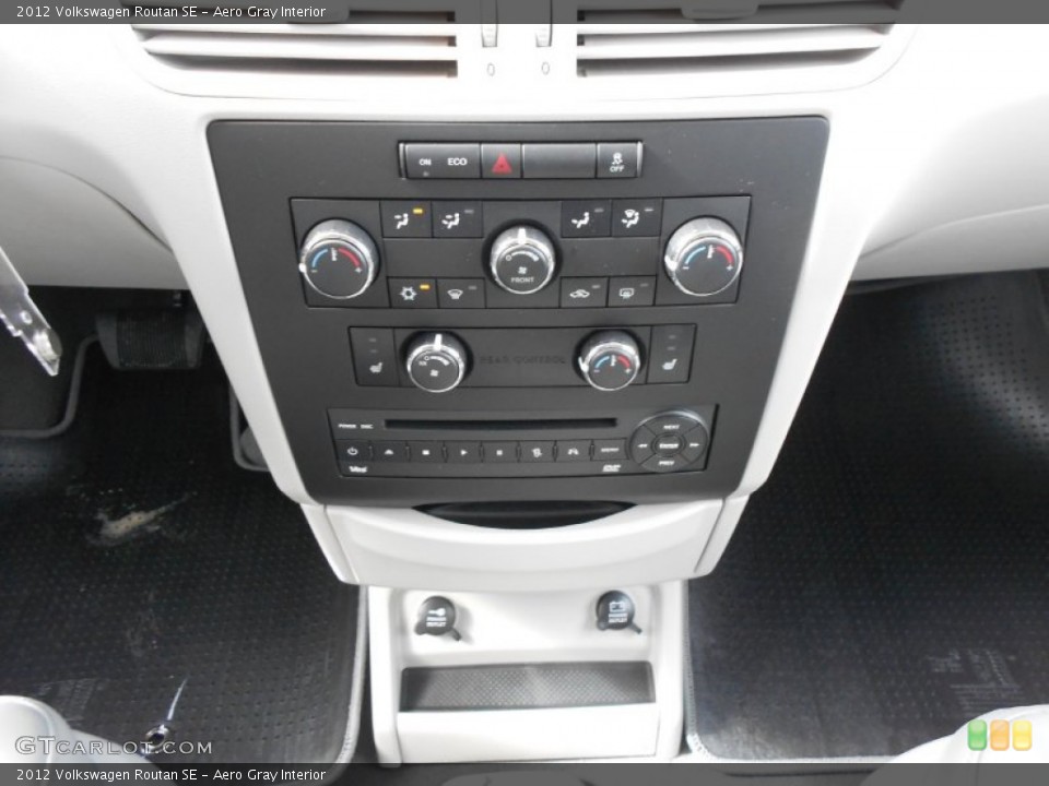 Aero Gray Interior Controls for the 2012 Volkswagen Routan SE #59134748