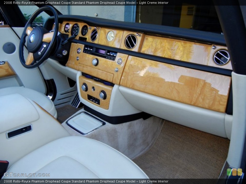 Light Creme Interior Dashboard for the 2008 Rolls-Royce Phantom Drophead Coupe  #59136425