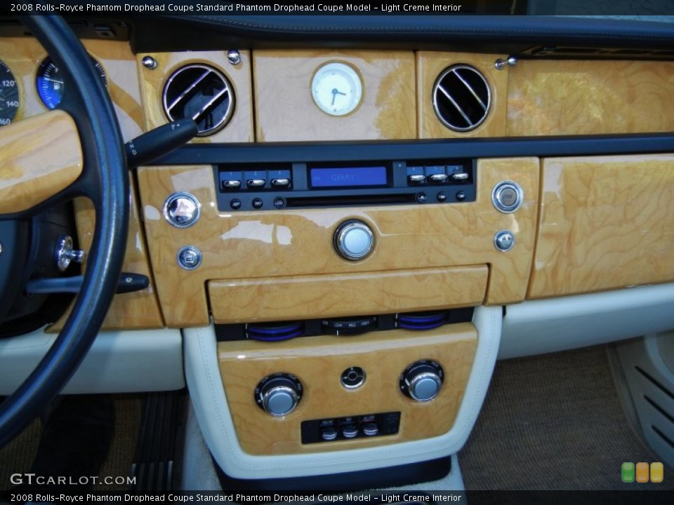 Light Creme Interior Controls for the 2008 Rolls-Royce Phantom Drophead Coupe  #59136461
