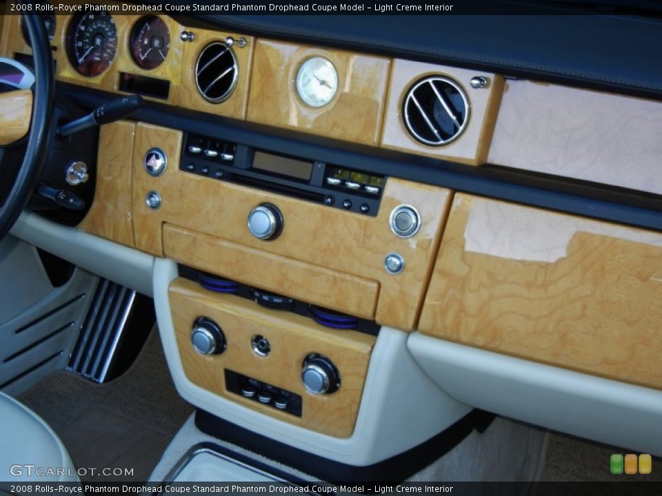 Light Creme Interior Controls for the 2008 Rolls-Royce Phantom Drophead Coupe  #59136497