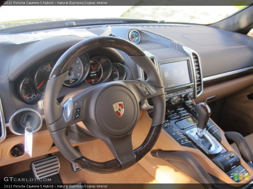 Natural Espresso/Cognac Interior Dashboard for the 2012 Porsche Cayenne S Hybrid #59137139