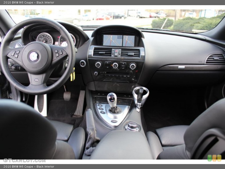 Black Interior Dashboard for the 2010 BMW M6 Coupe #59138177