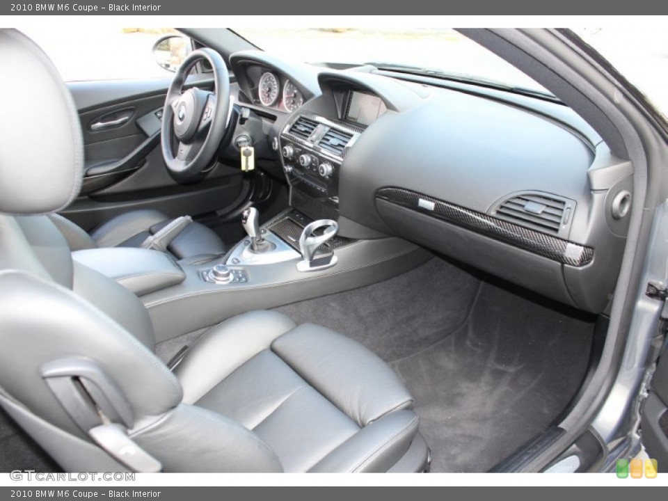 Black Interior Dashboard for the 2010 BMW M6 Coupe #59138270