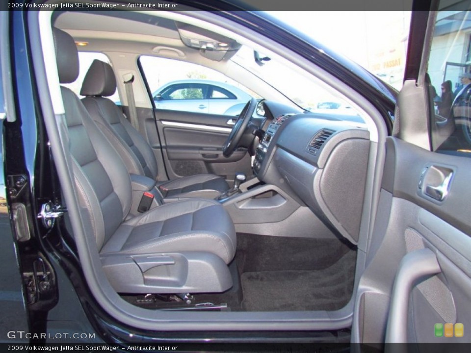 Anthracite Interior Photo for the 2009 Volkswagen Jetta SEL SportWagen #59145776