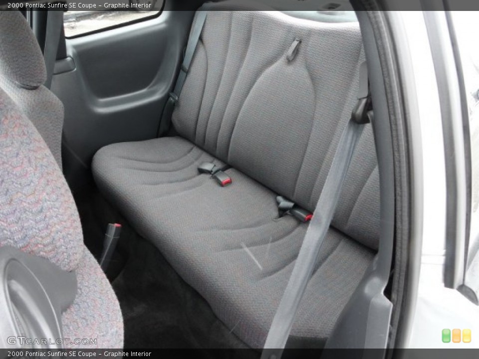 Graphite Interior Photo for the 2000 Pontiac Sunfire SE Coupe #59146259