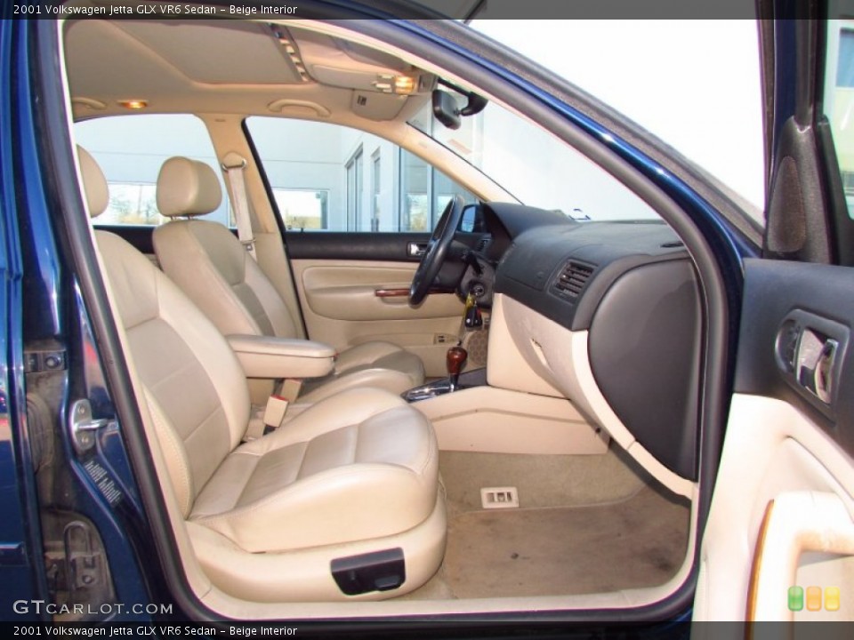 Beige Interior Photo for the 2001 Volkswagen Jetta GLX VR6 Sedan #59147126
