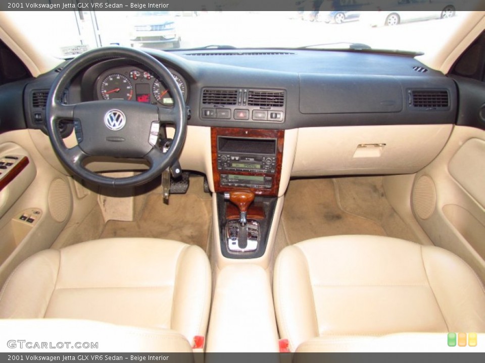 Beige Interior Dashboard for the 2001 Volkswagen Jetta GLX VR6 Sedan #59147159