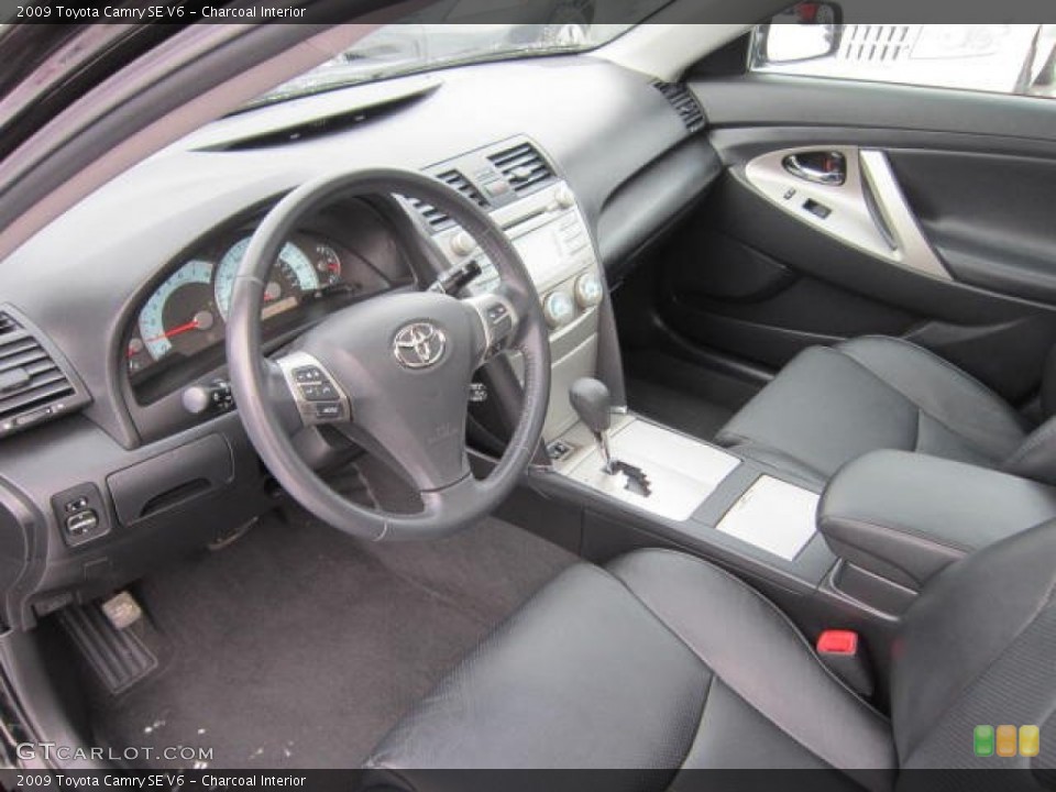 Charcoal Interior Photo for the 2009 Toyota Camry SE V6 #59151461