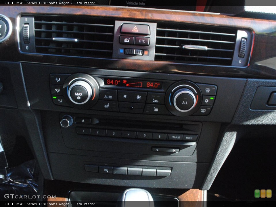 Black Interior Controls for the 2011 BMW 3 Series 328i Sports Wagon #59155476