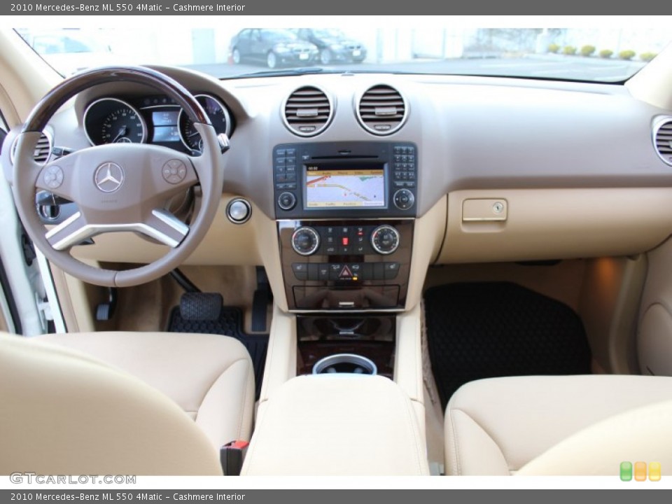 Cashmere Interior Dashboard for the 2010 Mercedes-Benz ML 550 4Matic #59171143