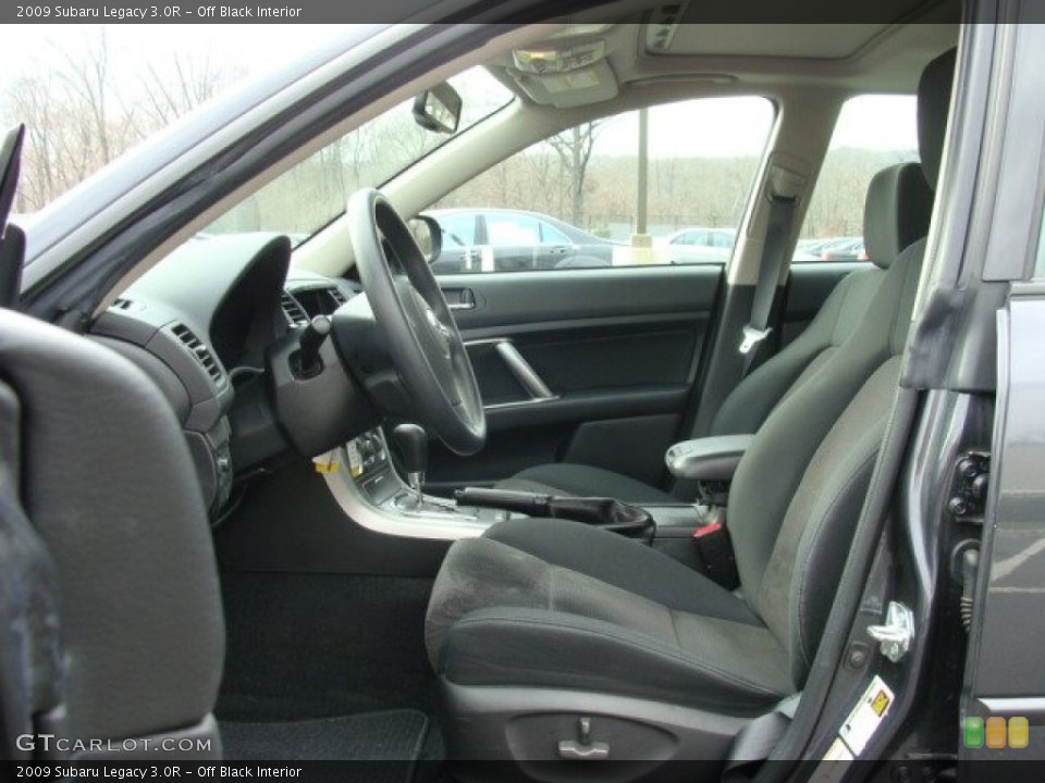 Off Black Interior Photo for the 2009 Subaru Legacy 3.0R #59175283