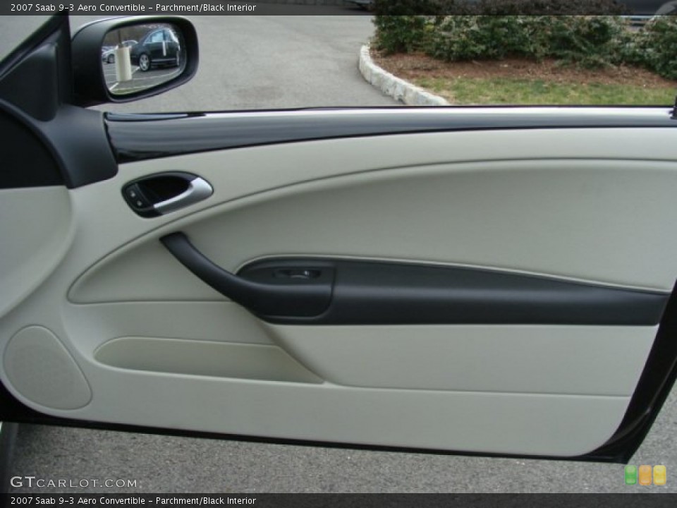 Parchment/Black Interior Door Panel for the 2007 Saab 9-3 Aero Convertible #59176655