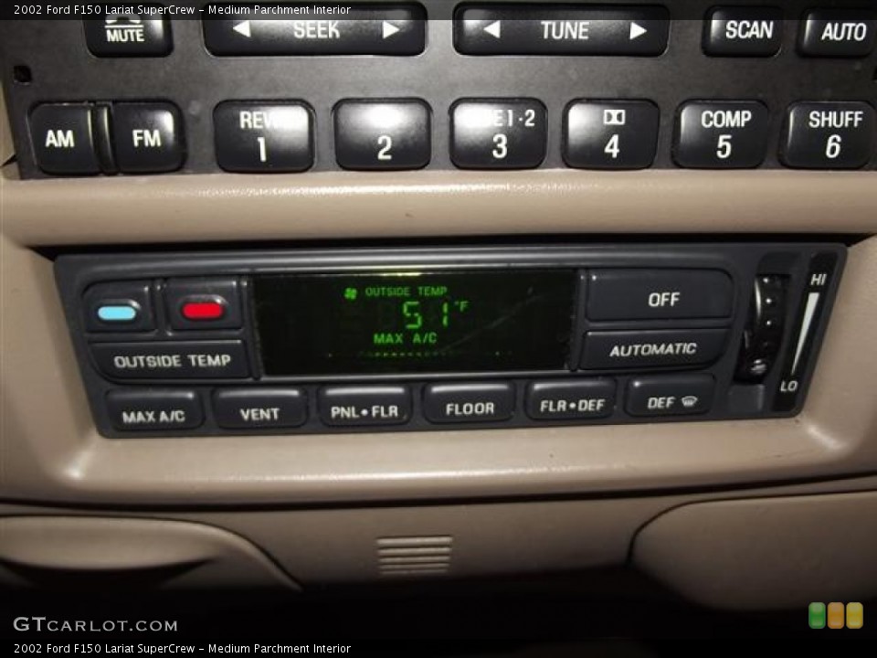 Medium Parchment Interior Controls for the 2002 Ford F150 Lariat SuperCrew #59177735