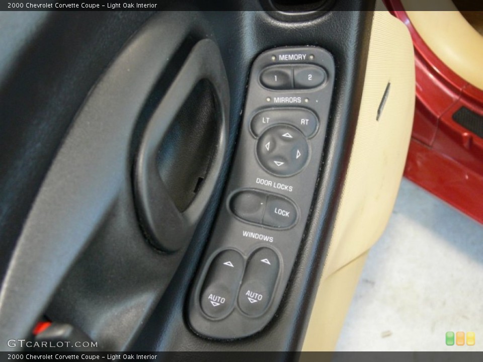 Light Oak Interior Controls for the 2000 Chevrolet Corvette Coupe #59180384