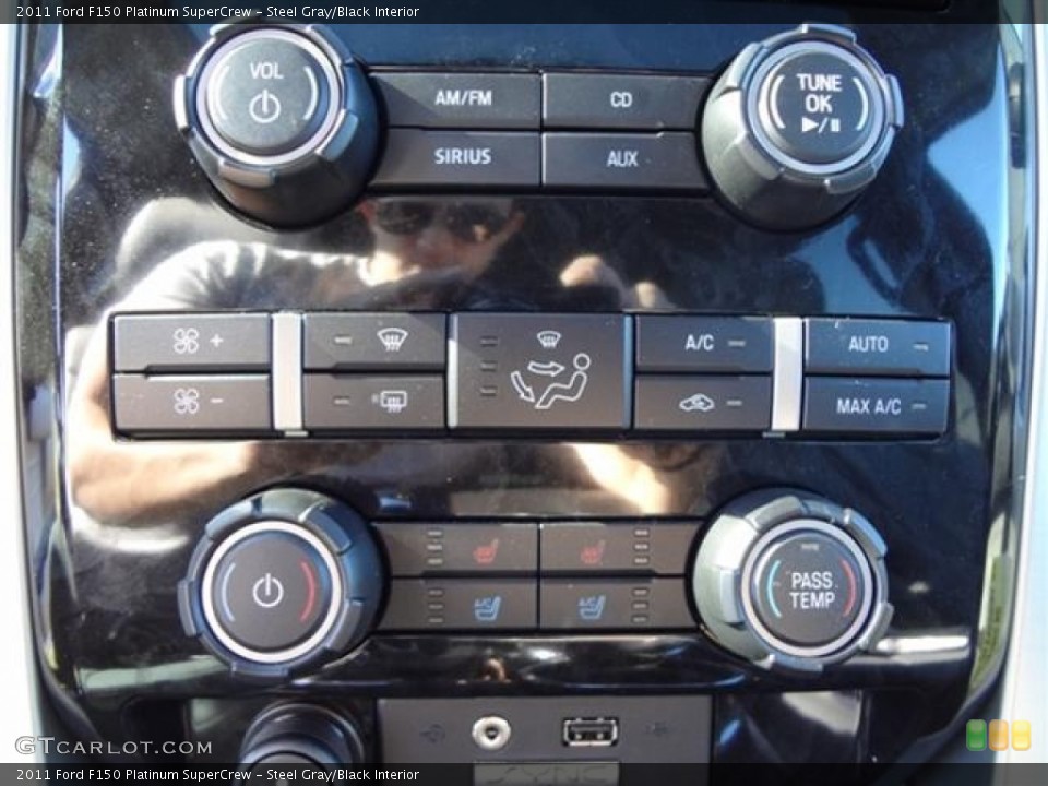 Steel Gray/Black Interior Controls for the 2011 Ford F150 Platinum SuperCrew #59185493