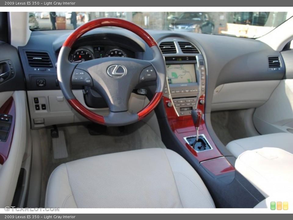 Light Gray Interior Photo for the 2009 Lexus ES 350 #59191292