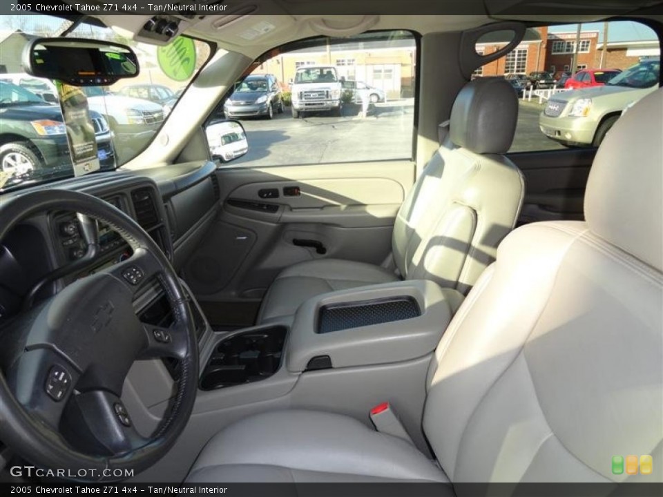 Tan/Neutral Interior Photo for the 2005 Chevrolet Tahoe Z71 4x4 #59192060