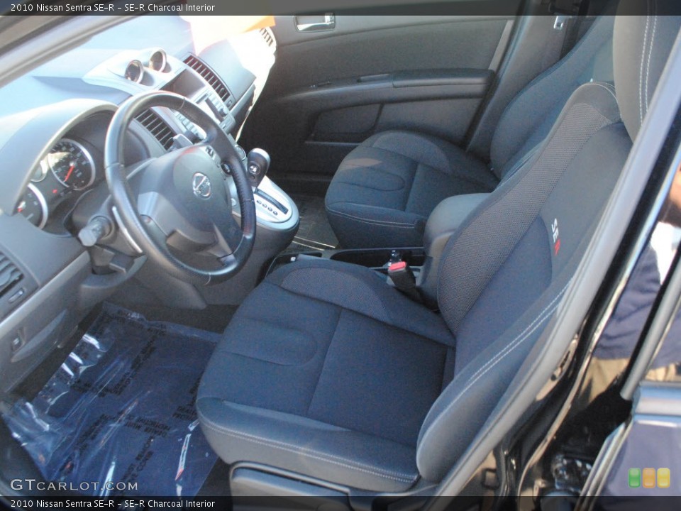 SE-R Charcoal Interior Photo for the 2010 Nissan Sentra SE-R #59194223