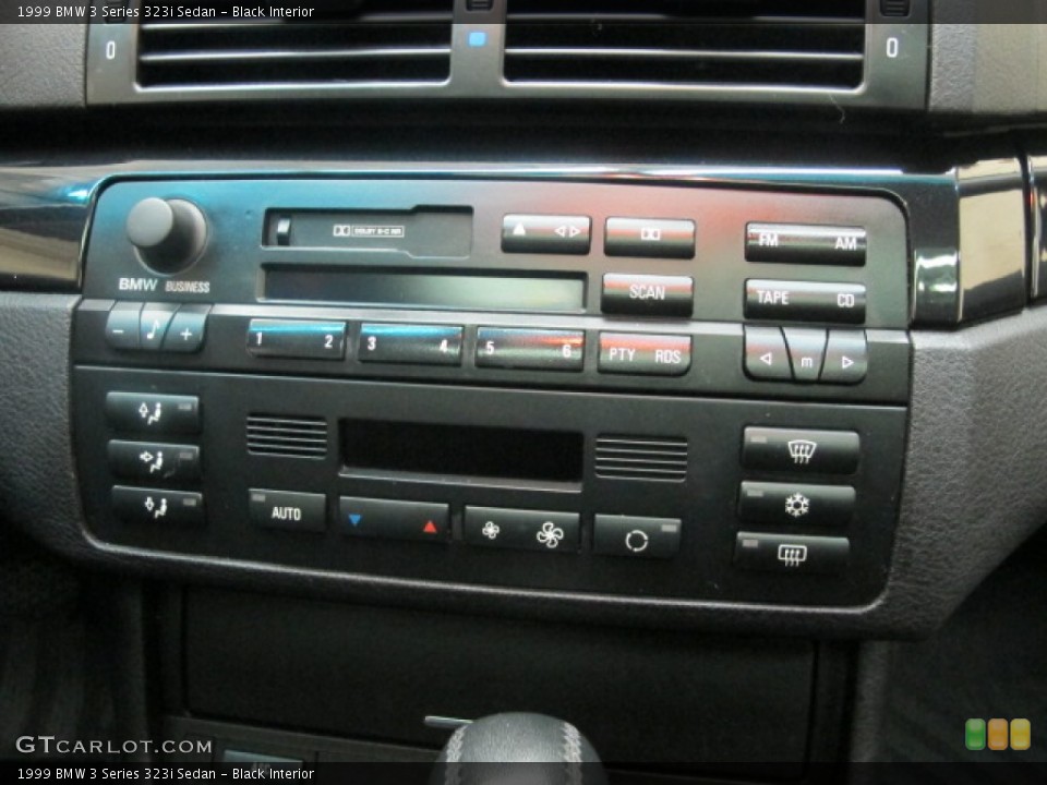 Black Interior Controls for the 1999 BMW 3 Series 323i Sedan #59201474