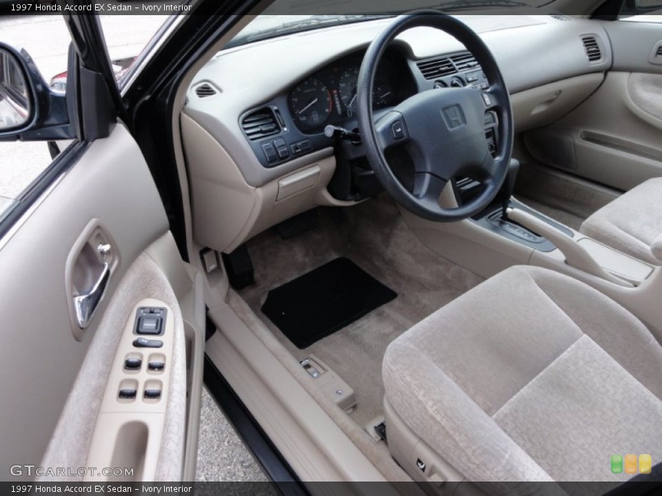 Ivory Interior Photo for the 1997 Honda Accord EX Sedan #59204845