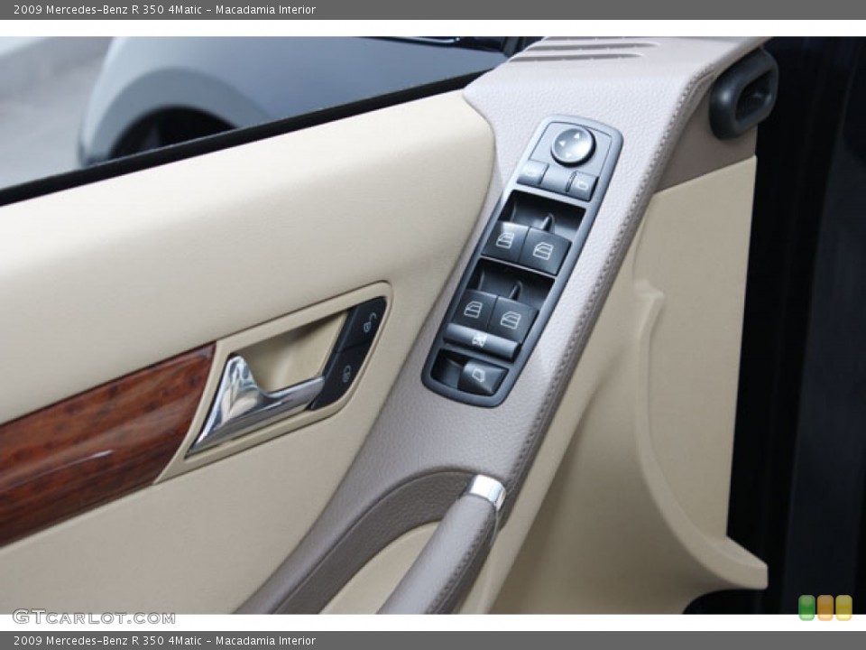 Macadamia Interior Controls for the 2009 Mercedes-Benz R 350 4Matic #59206878