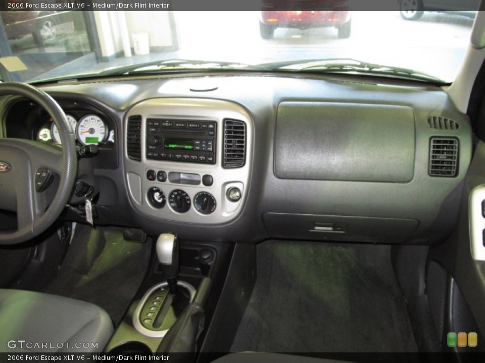 Medium/Dark Flint Interior Dashboard for the 2006 Ford Escape XLT V6 #59223150