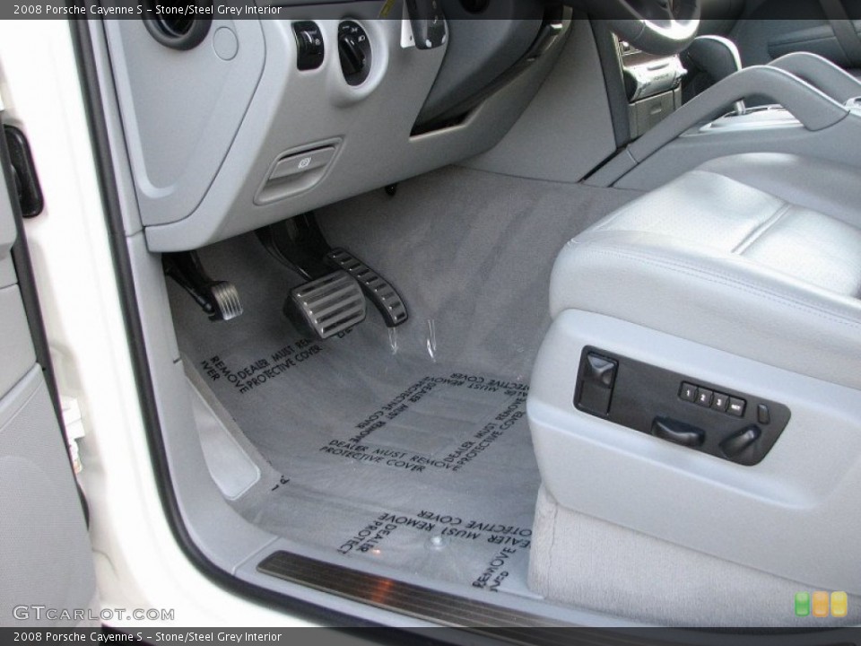 Stone/Steel Grey Interior Photo for the 2008 Porsche Cayenne S #59226675