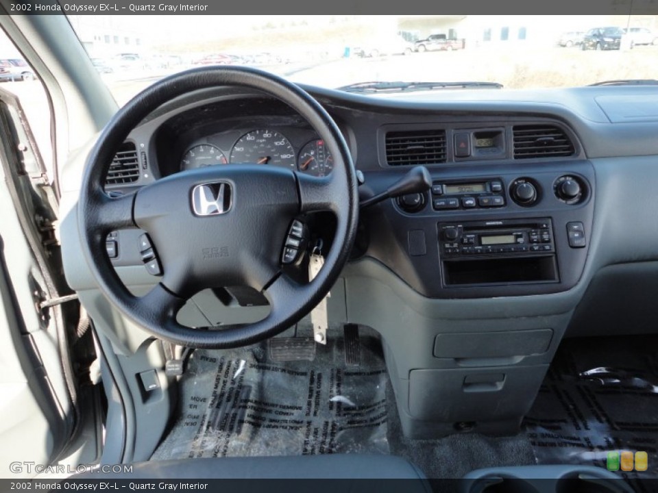 Quartz Gray Interior Dashboard for the 2002 Honda Odyssey EX-L #59229960