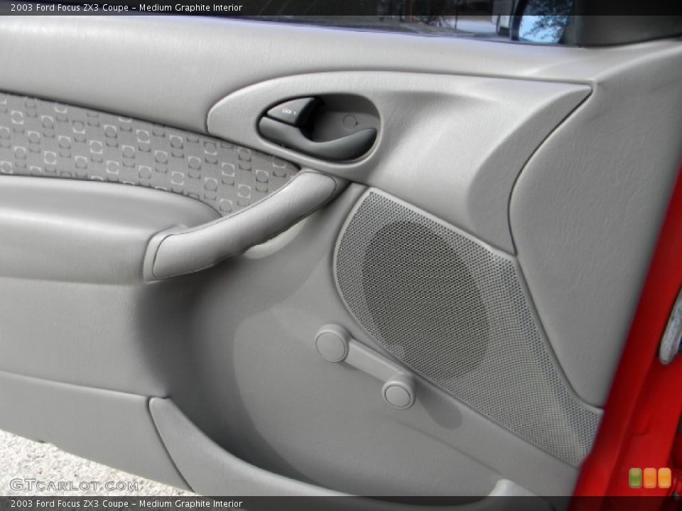 Medium Graphite Interior Door Panel for the 2003 Ford Focus ZX3 Coupe #59237928