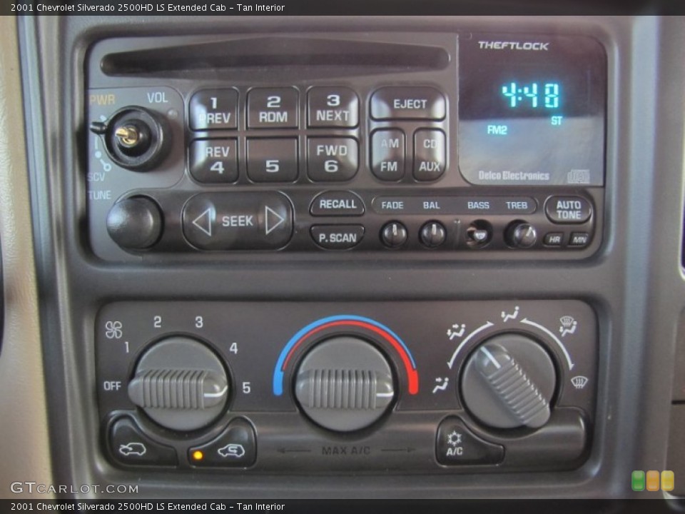 Tan Interior Controls for the 2001 Chevrolet Silverado 2500HD LS Extended Cab #59239431