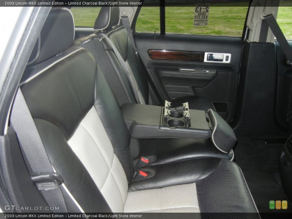 Limited Charcoal Black/Light Stone Interior Photo for the 2009 Lincoln MKX Limited Edition #59257014
