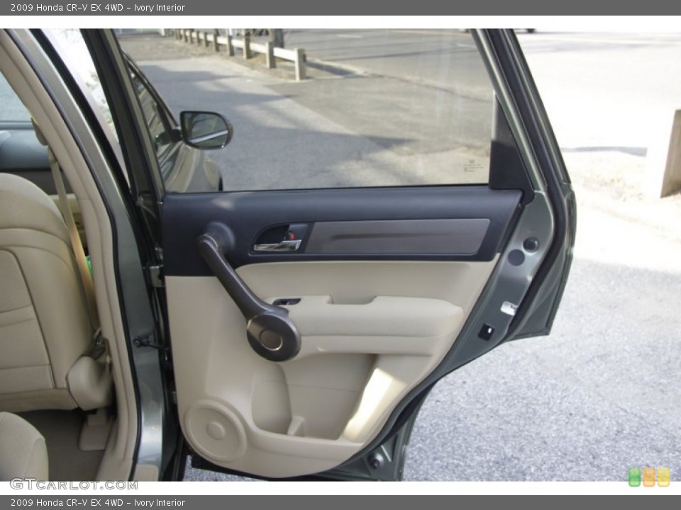 Ivory Interior Door Panel for the 2009 Honda CR-V EX 4WD #59267190