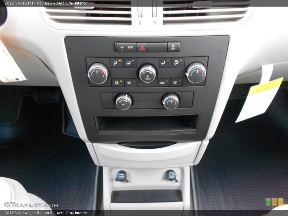 Aero Gray Interior Controls for the 2012 Volkswagen Routan S #59269692