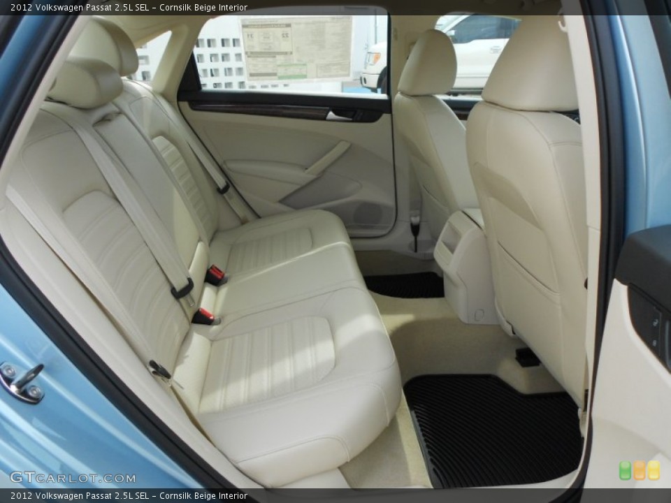 Cornsilk Beige Interior Photo for the 2012 Volkswagen Passat 2.5L SEL #59273088