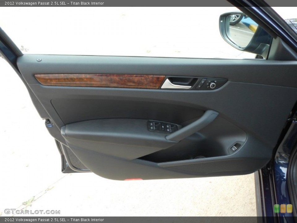 Titan Black Interior Door Panel for the 2012 Volkswagen Passat 2.5L SEL #59273271