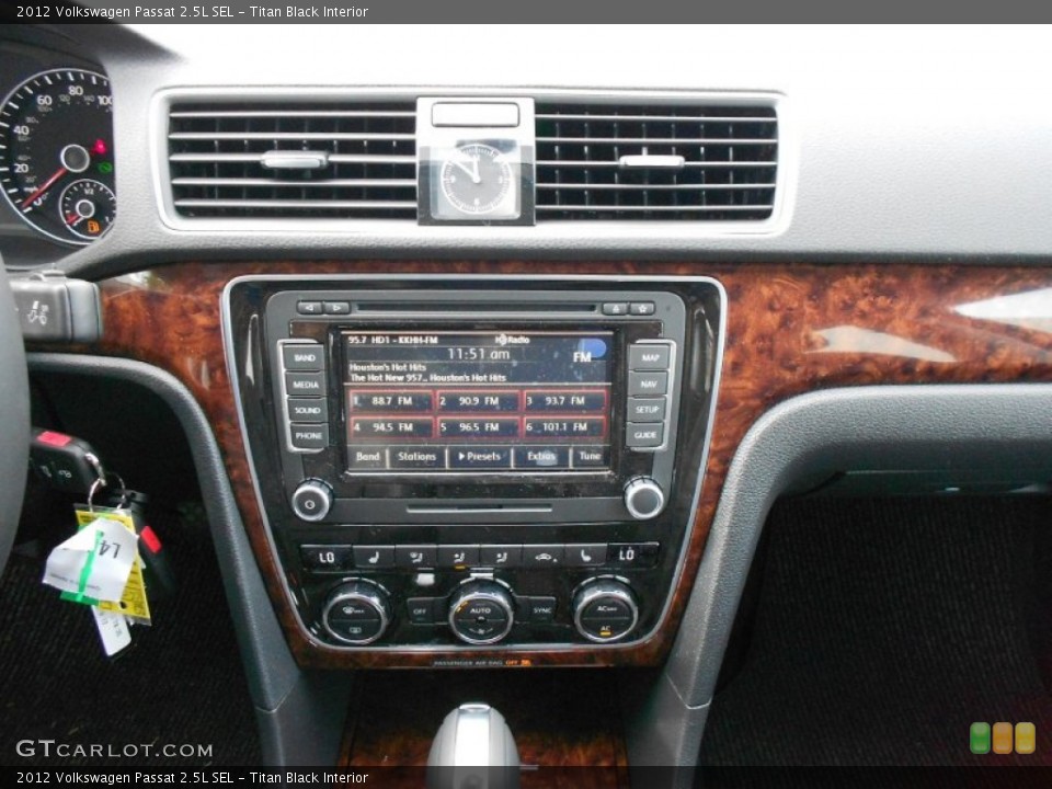 Titan Black Interior Controls for the 2012 Volkswagen Passat 2.5L SEL #59273331