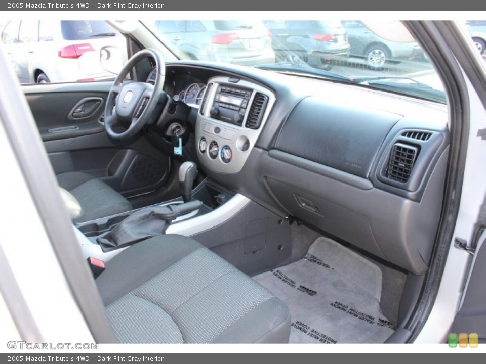 Dark Flint Gray Interior Photo for the 2005 Mazda Tribute s 4WD #59274252