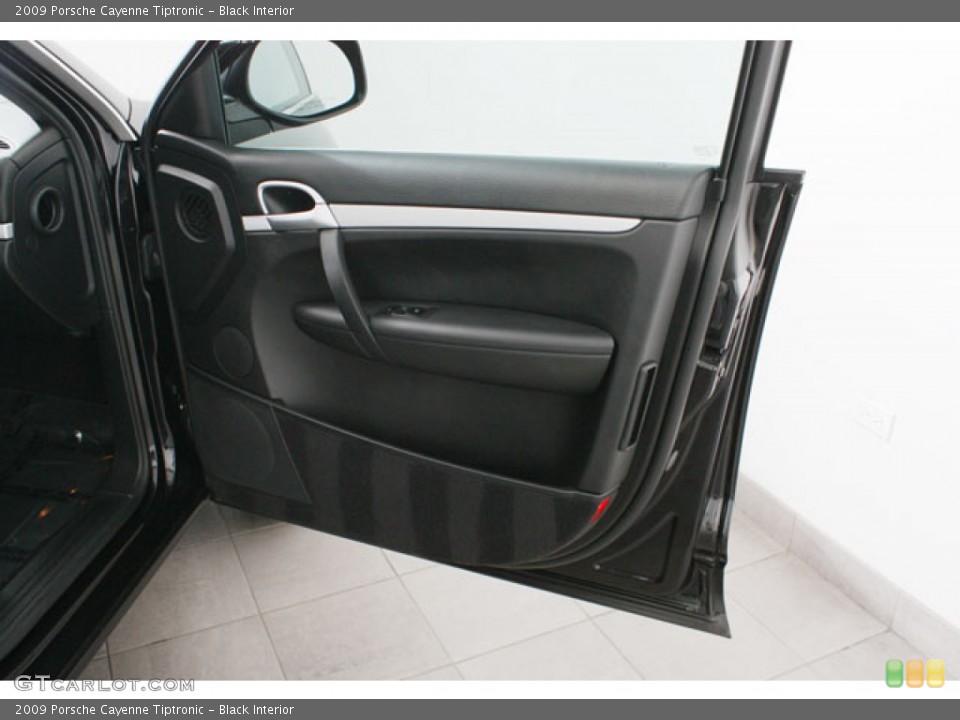 Black Interior Door Panel for the 2009 Porsche Cayenne Tiptronic #59275665