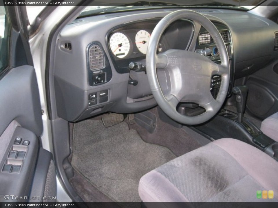 Gray 1999 Nissan Pathfinder Interiors