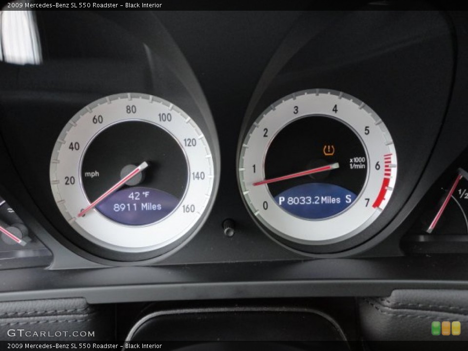 Black Interior Gauges for the 2009 Mercedes-Benz SL 550 Roadster #59300708