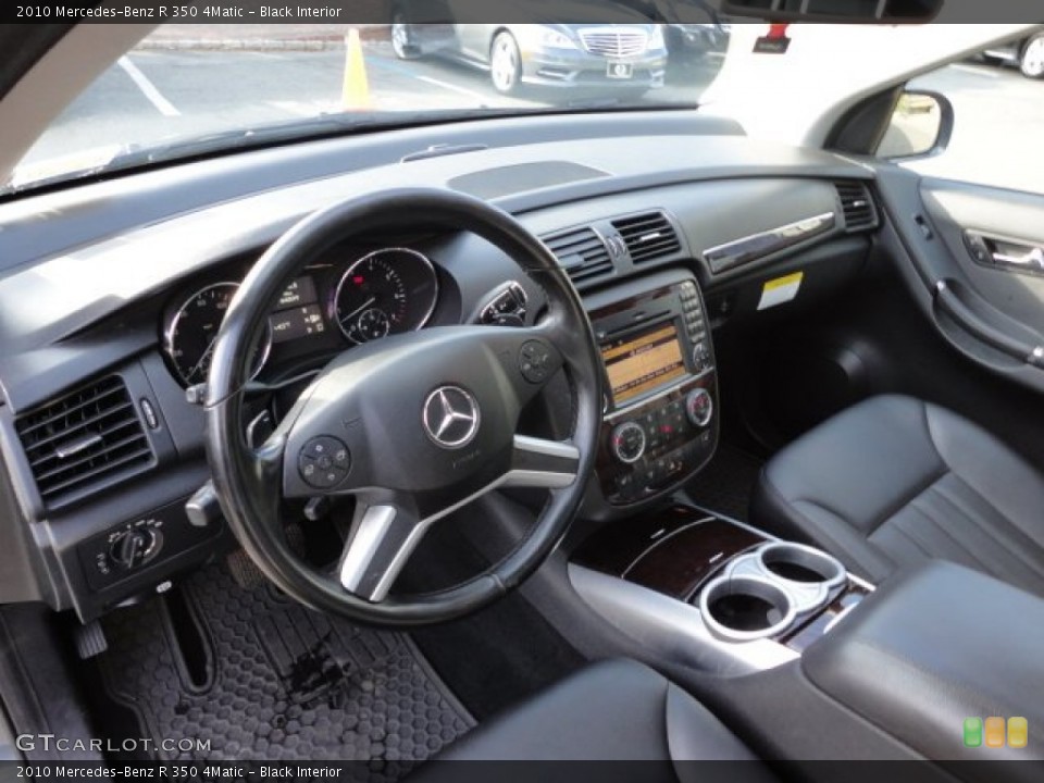 Black Interior Photo for the 2010 Mercedes-Benz R 350 4Matic #59301557