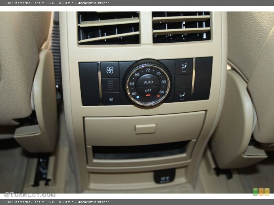 Macadamia Interior Controls for the 2007 Mercedes-Benz ML 320 CDI 4Matic #59303837