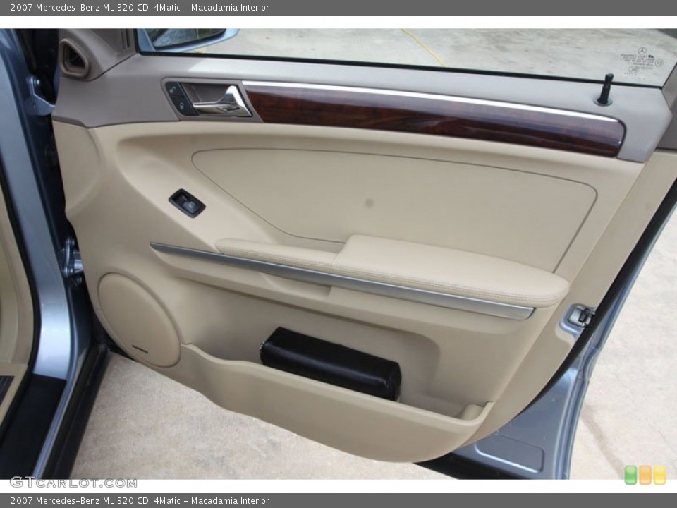 Macadamia Interior Door Panel for the 2007 Mercedes-Benz ML 320 CDI 4Matic #59303974