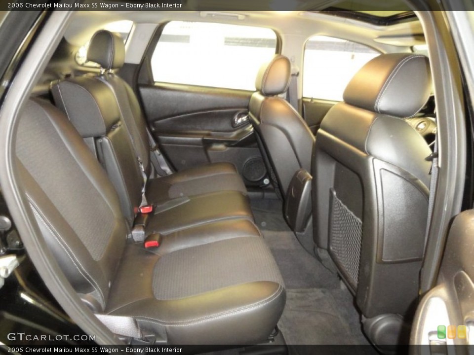 Ebony Black Interior Photo for the 2006 Chevrolet Malibu Maxx SS Wagon #59311292