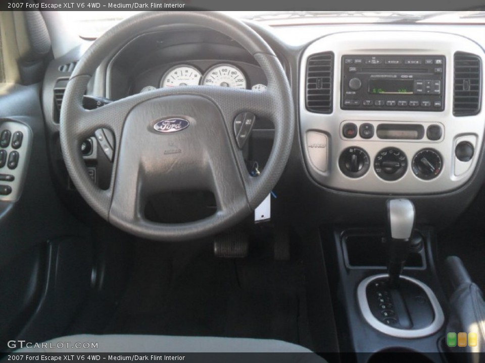 Medium/Dark Flint Interior Dashboard for the 2007 Ford Escape XLT V6 4WD #59312912