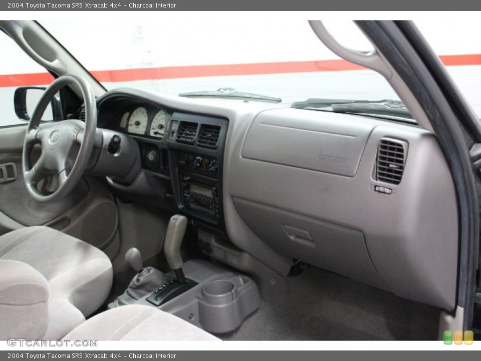 Charcoal Interior Photo for the 2004 Toyota Tacoma SR5 Xtracab 4x4 #59324385